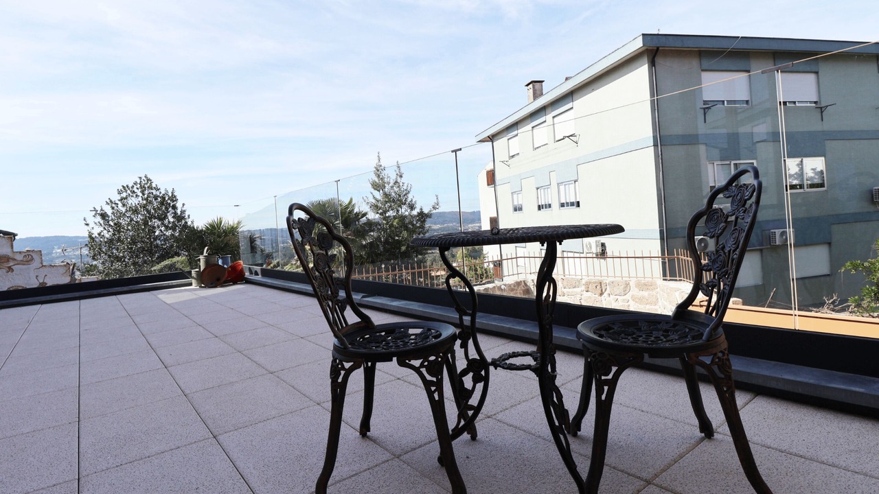 Photo of Patio Balcony in Penafiel