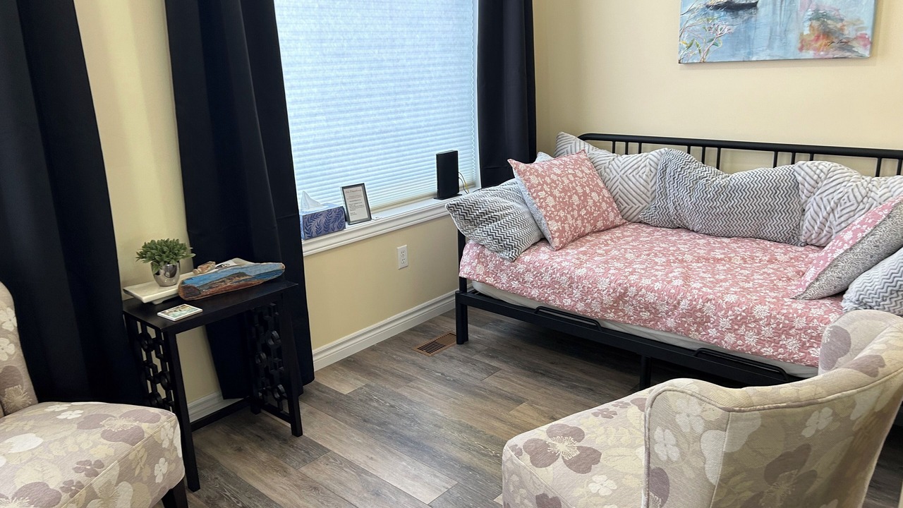 Photo of Livingroom in Canning