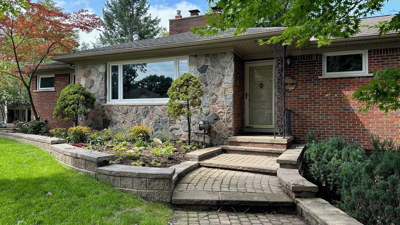 Photo of Outdoor in Bloomfield Hills