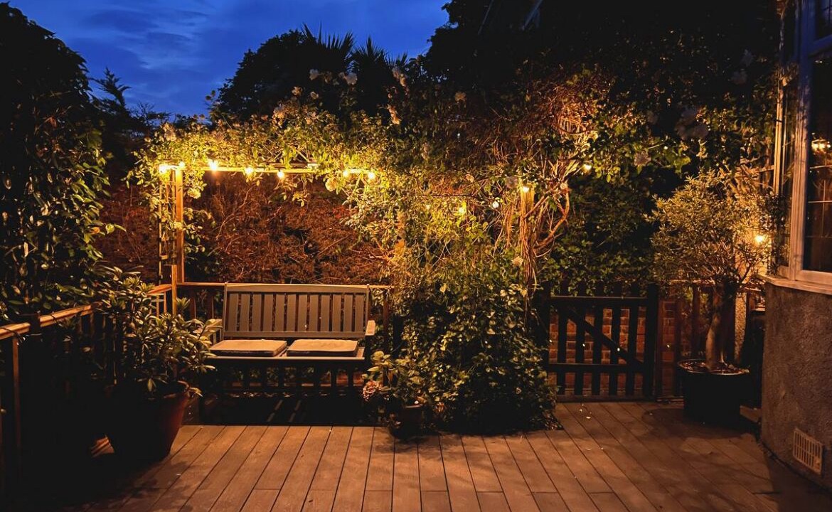 Photo of Outdoor in Uplands