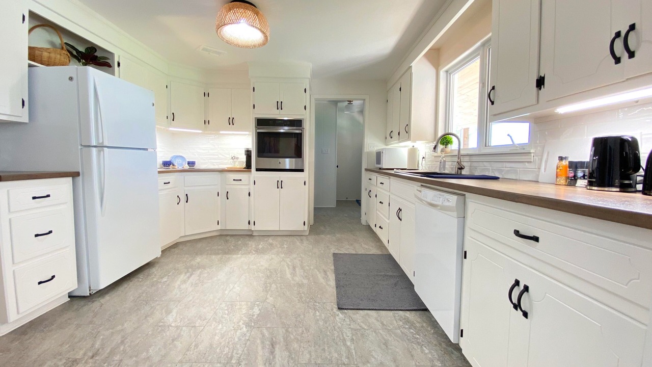 Photo of Kitchen in Hall's Harbour