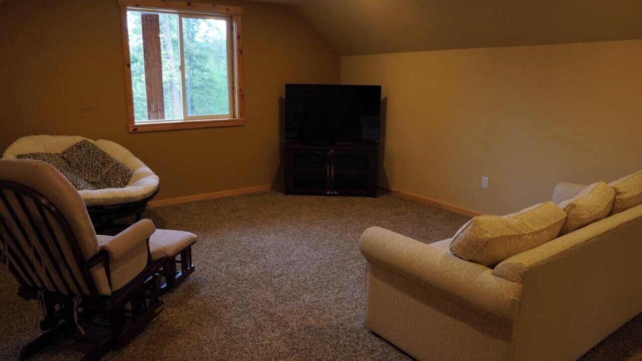 Photo of Livingroom in Loon Lake