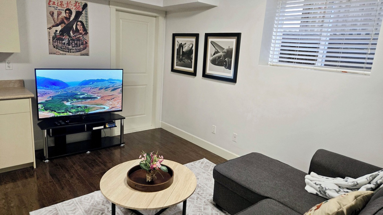 Photo of Livingroom in Willoughby