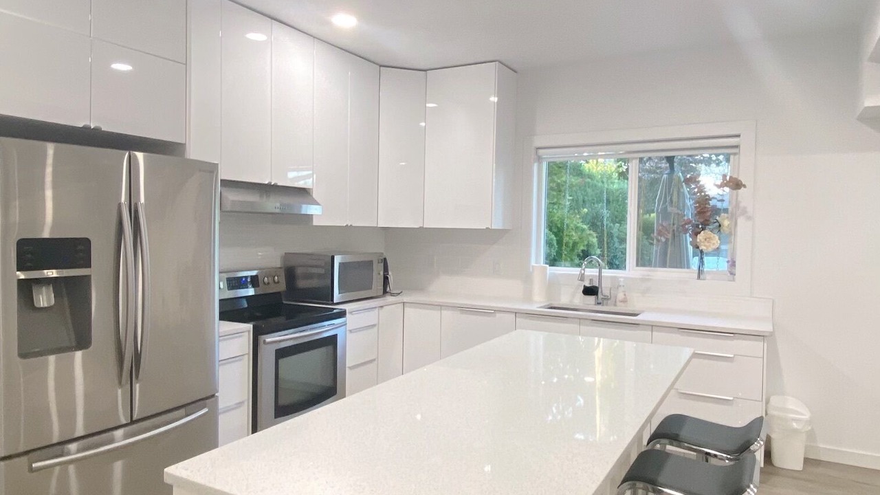 Photo of Kitchen in Chilliwack Proper Village West