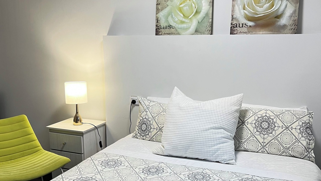 Photo of Bedroom in Mascot