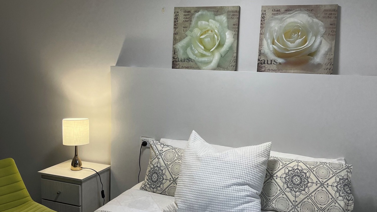 Photo of Bedroom in Mascot