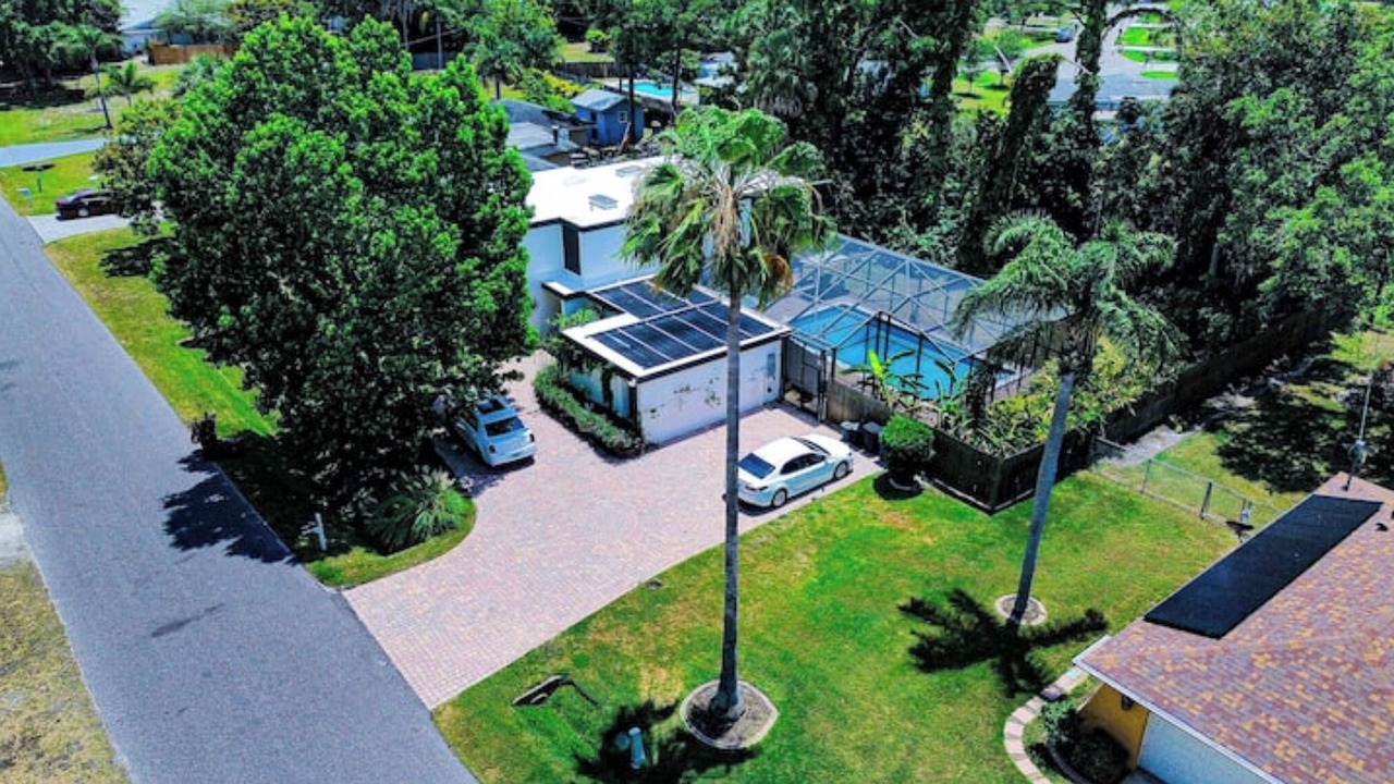 Photo of Outdoor in Whitfield