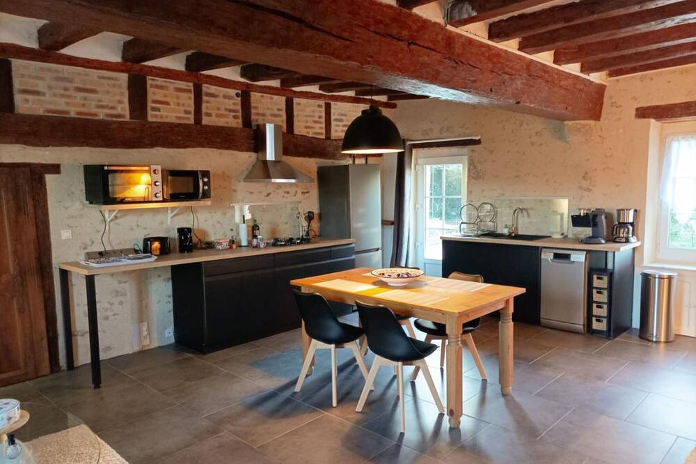 Photo of Kitchen in Feings