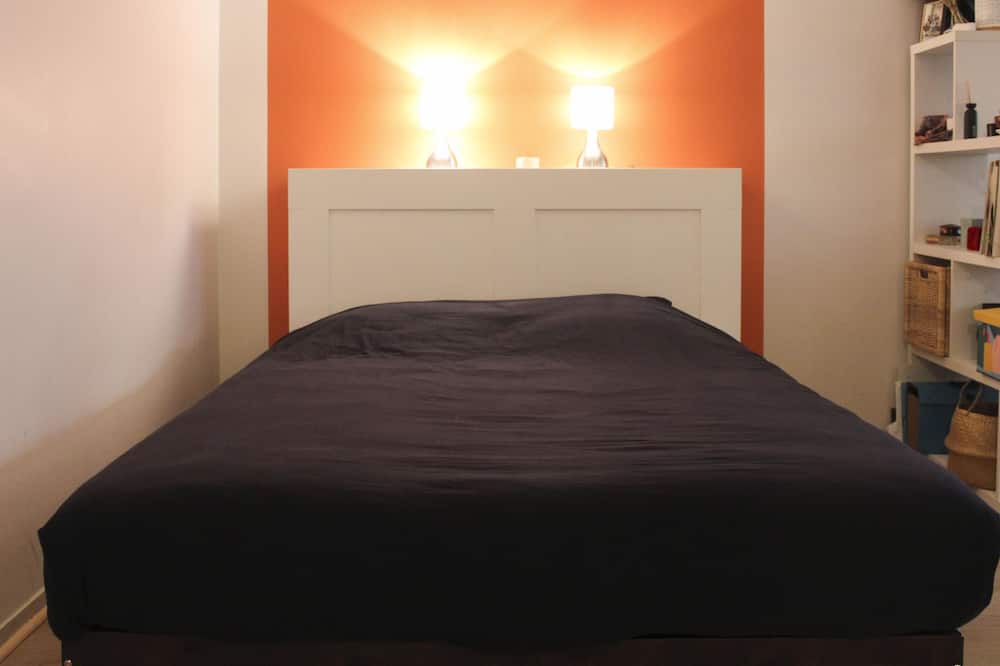 Photo of Bedroom in Parc-de-Montsouris