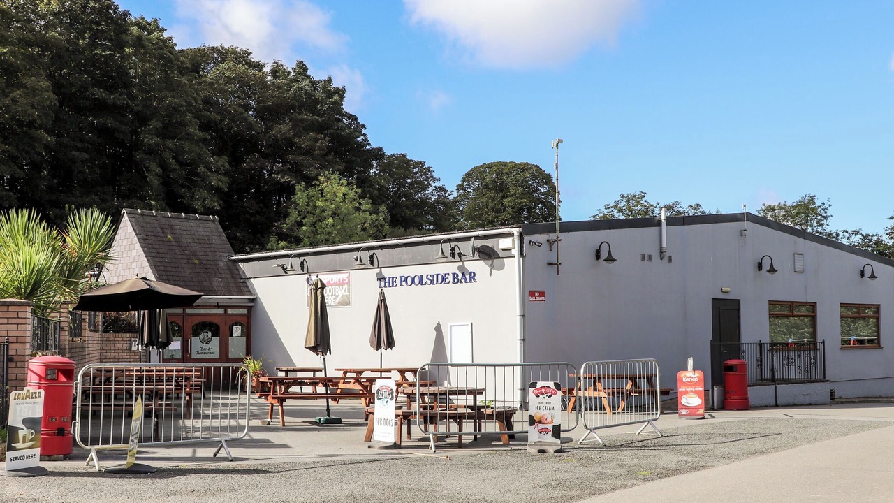 Photo of Outdoor in Bont Newydd