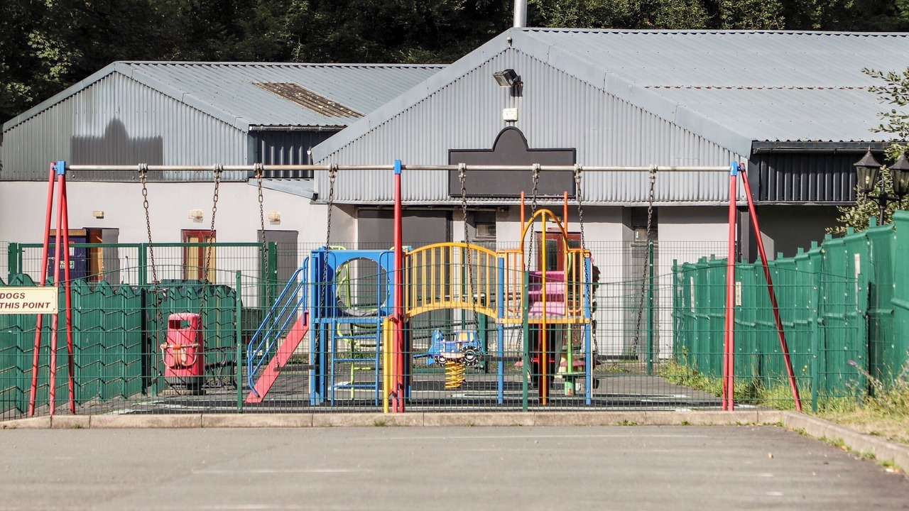 Photo of Others in Bont Newydd