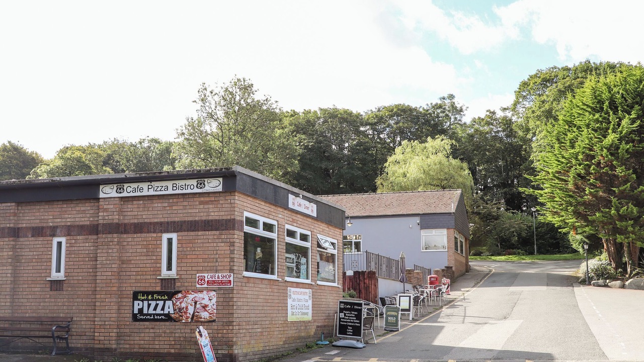 Photo of Outdoor in Bont Newydd
