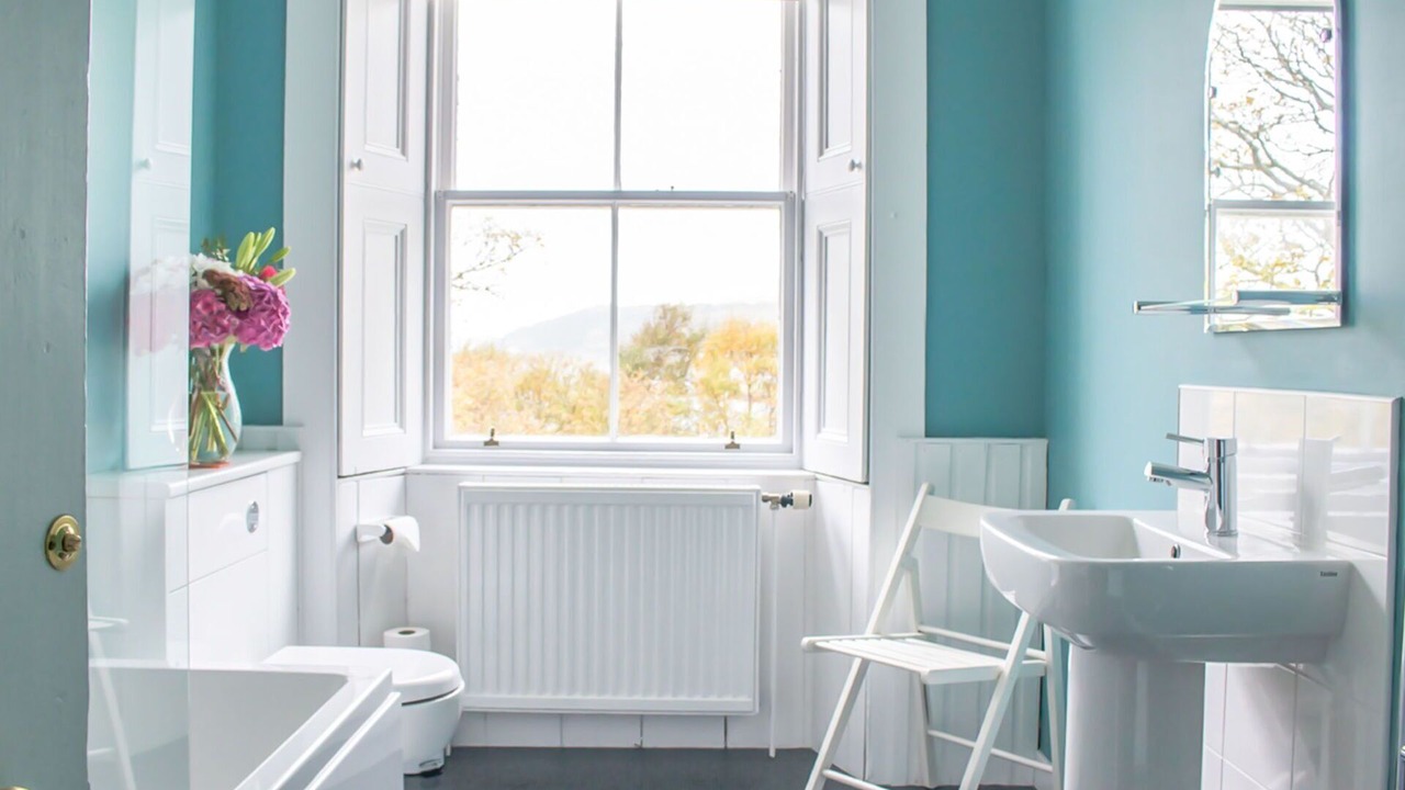 Photo of Bathroom in Dunvegan