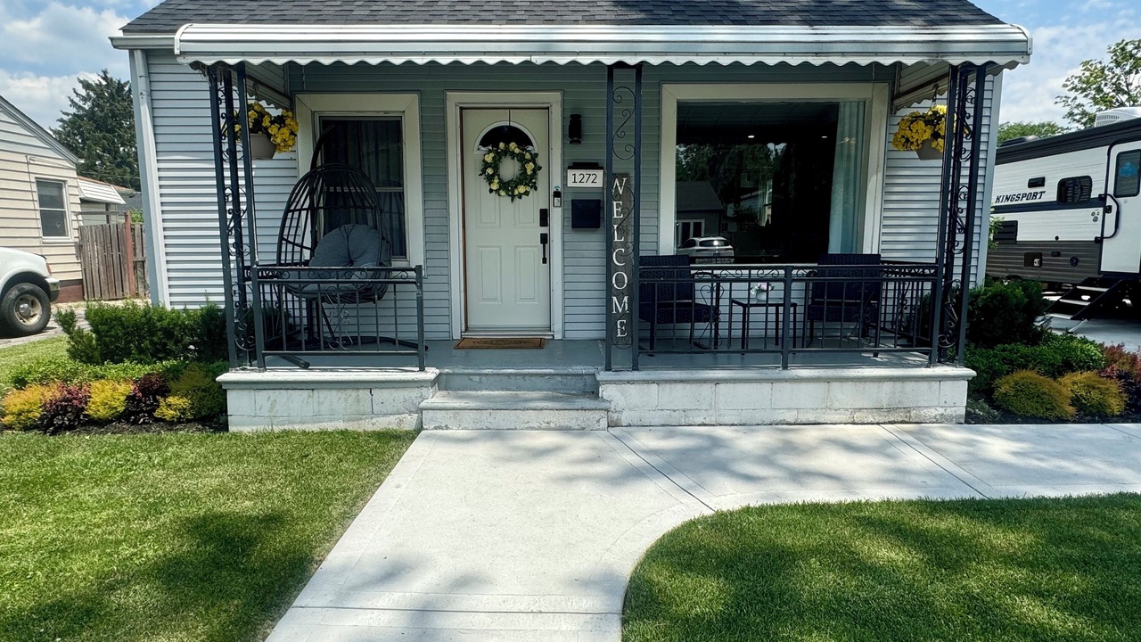 Photo of Outdoor in Windsor