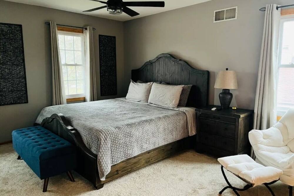 Photo of Bedroom in Menomonee Falls