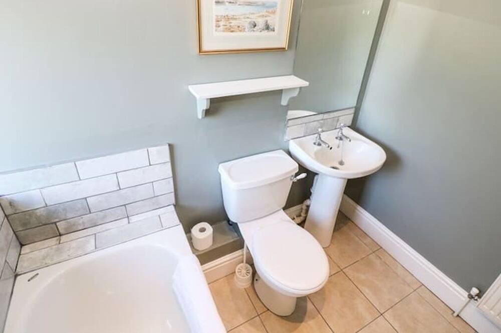Photo of Bathroom in Newton Grange