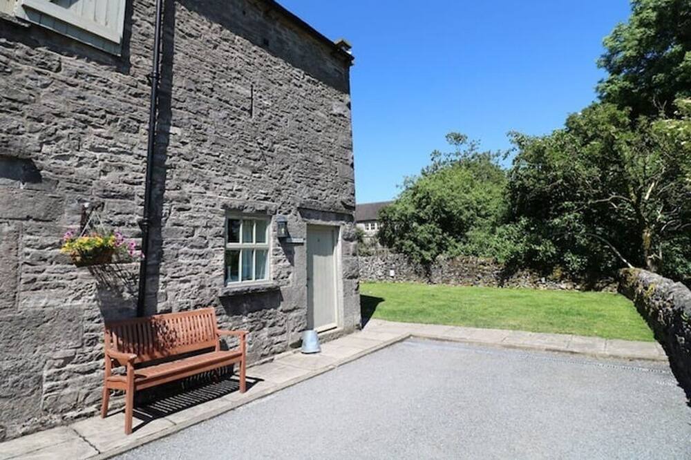 Photo of Outdoor in Newton Grange