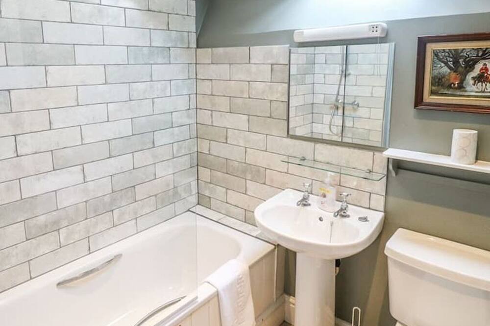 Photo of Bathroom in Newton Grange