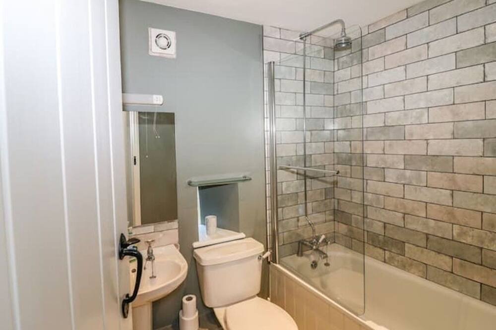 Photo of Bathroom in Newton Grange