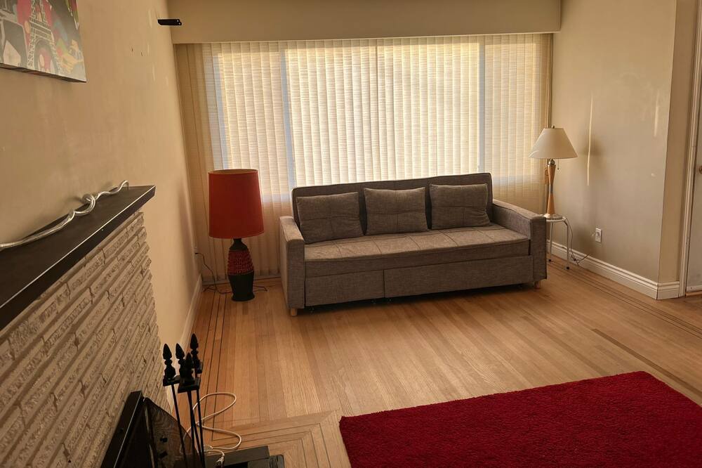 Photo of Livingroom in Delta
