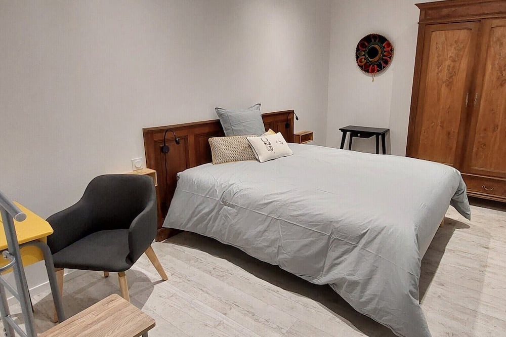 Photo of Bedroom in Le Poire-sur-Vie