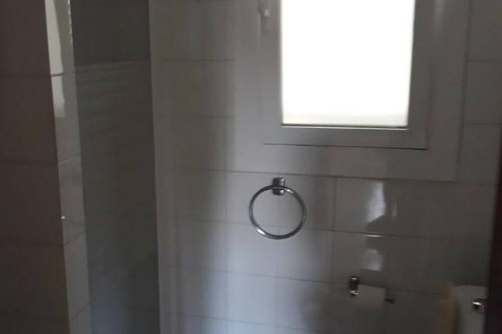 Photo of Bathroom in Bon Relax