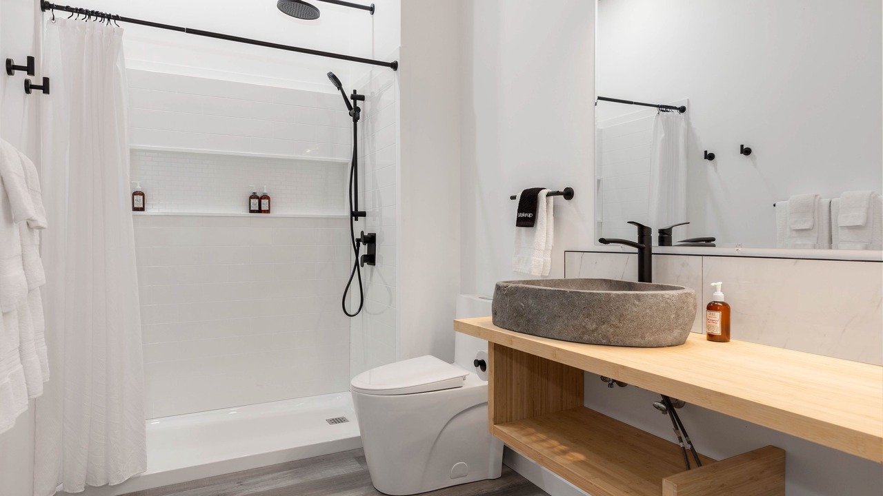 Photo of Bathroom in Bauline East