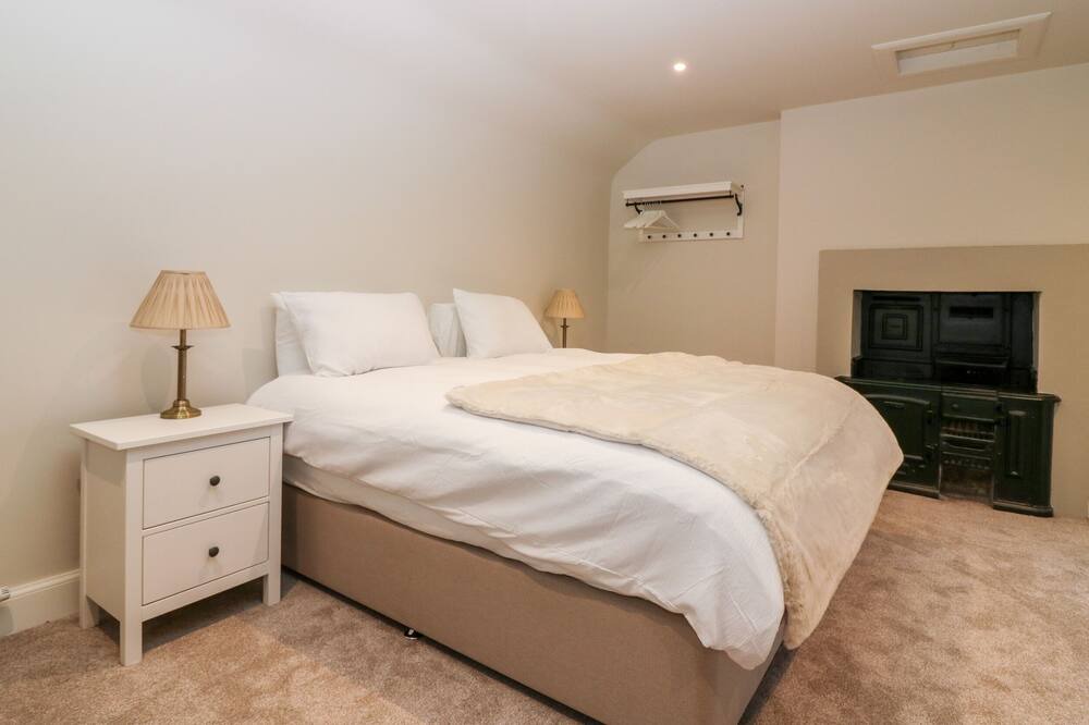 Photo of Bedroom in Haddington