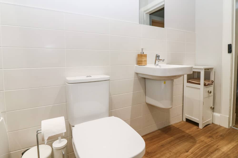 Photo of Bathroom in Haddington
