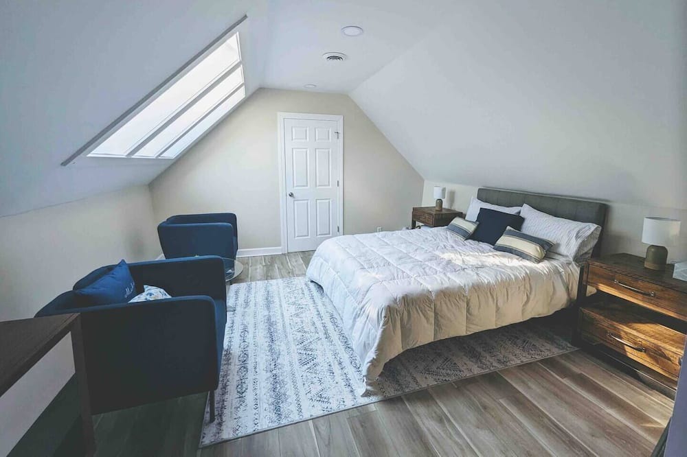 Photo of Bedroom in Flushing