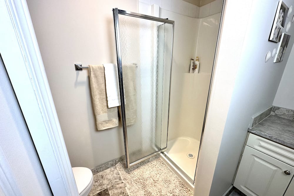 Photo of Bathroom in Rochon Sands