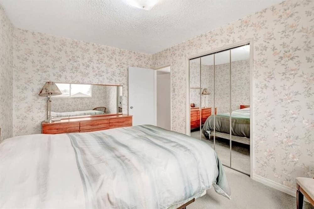 Photo of Bedroom in Brentwood