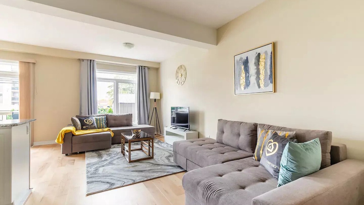 Photo of Livingroom in Whitby