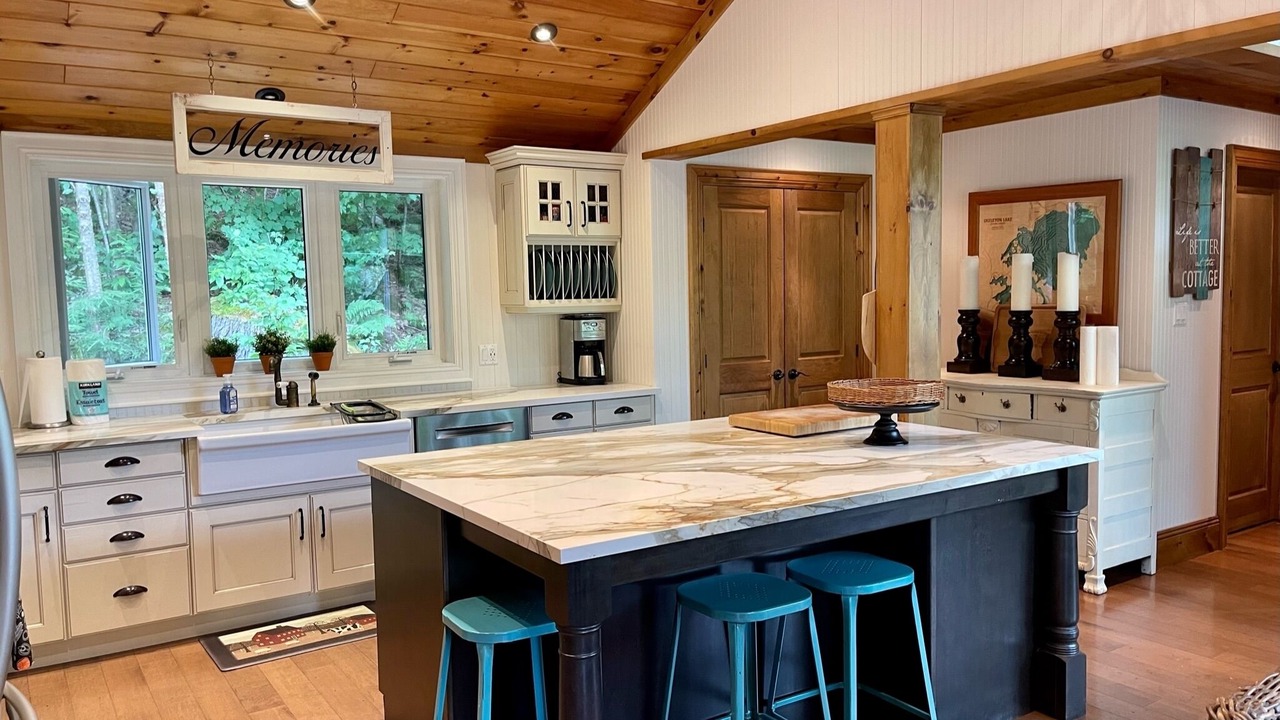 Photo of Kitchen in Utterson