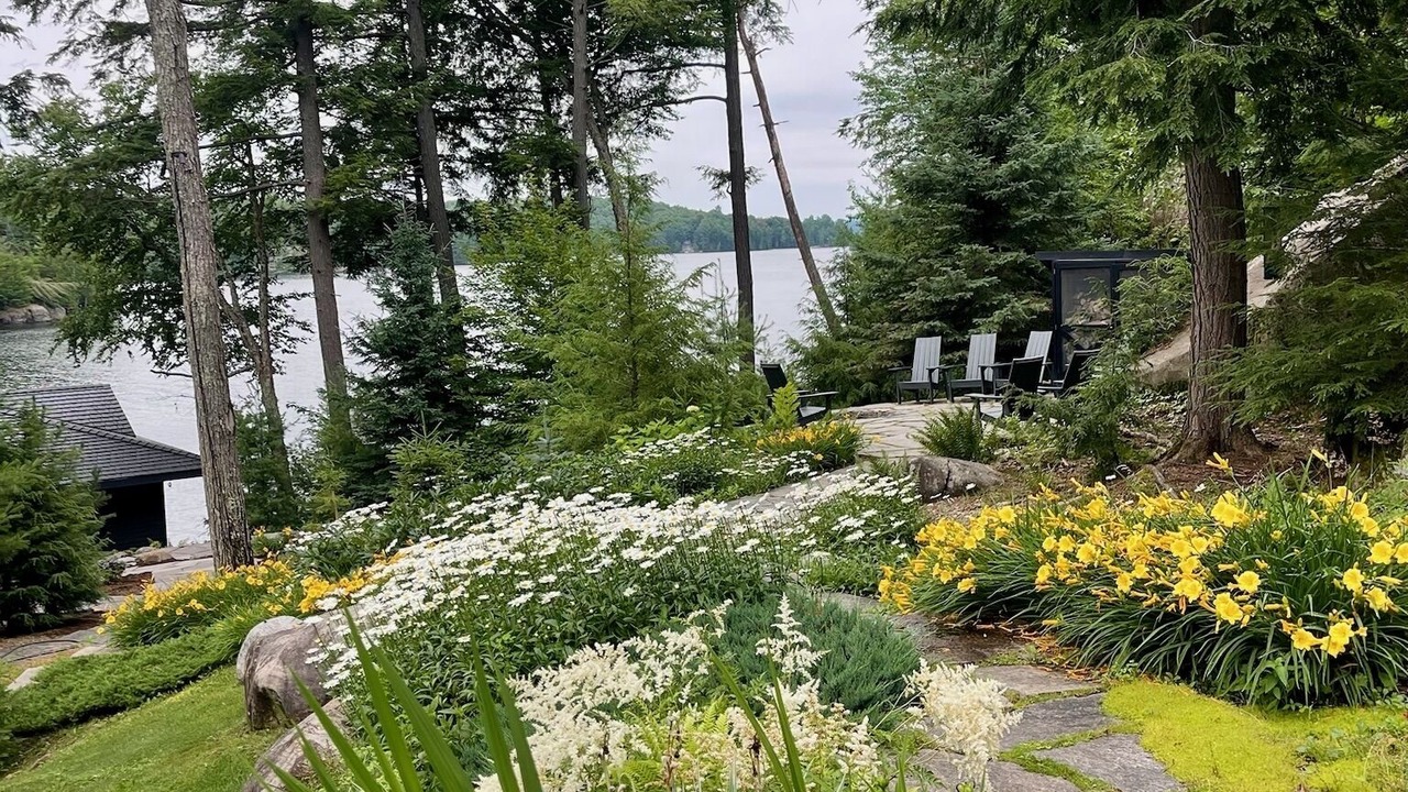 Photo of Outdoor in Utterson