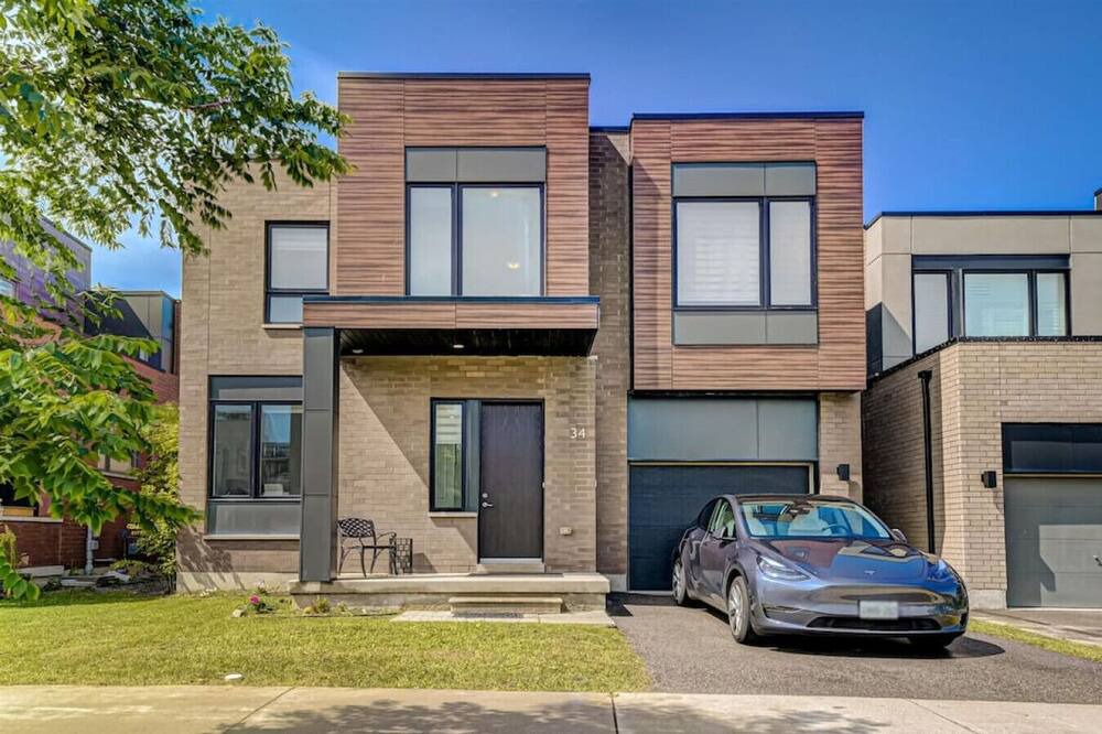 Photo of Others in Downsview