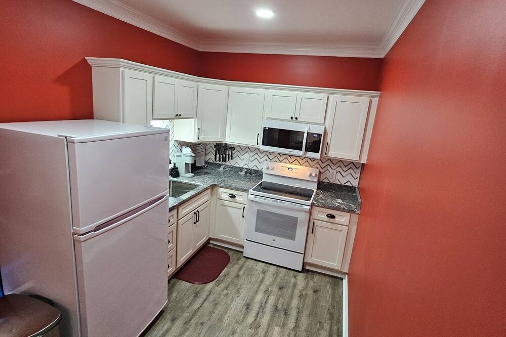 Photo of Kitchen in Holly