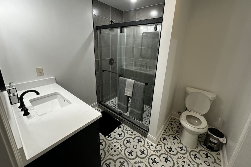 Photo of Bathroom in Paradis