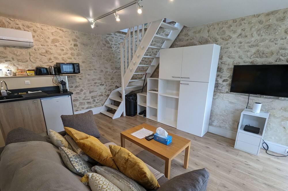 Photo of Livingroom in Olivet