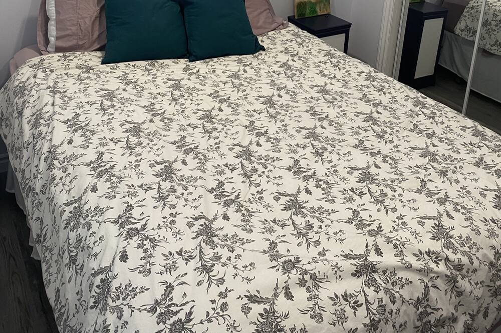 Photo of Bedroom in Port Stanley