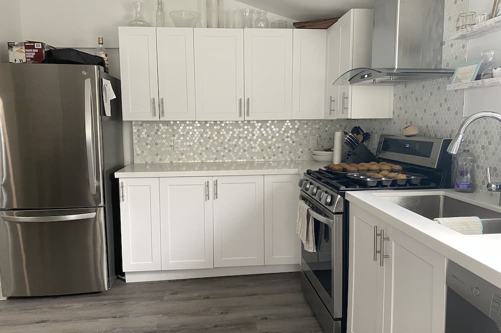 Photo of Kitchen in Port Stanley