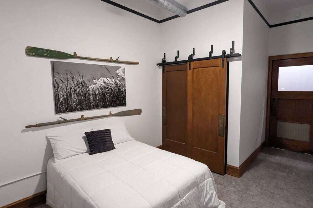 Photo of Bedroom in Mayville