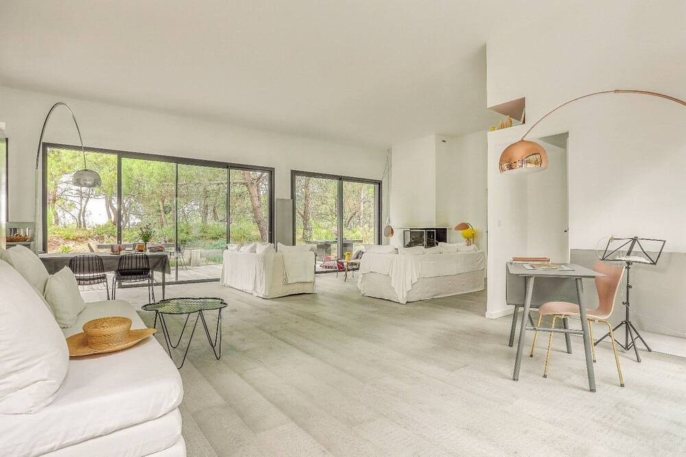 Photo of Livingroom in Cap-Ferret