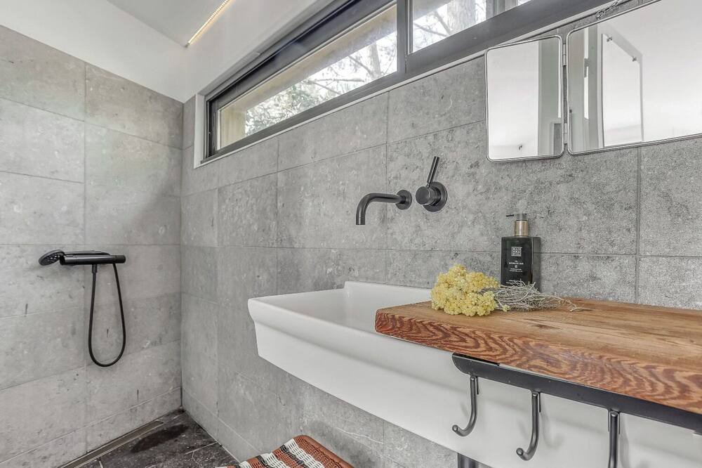 Photo of Bathroom in Cap-Ferret