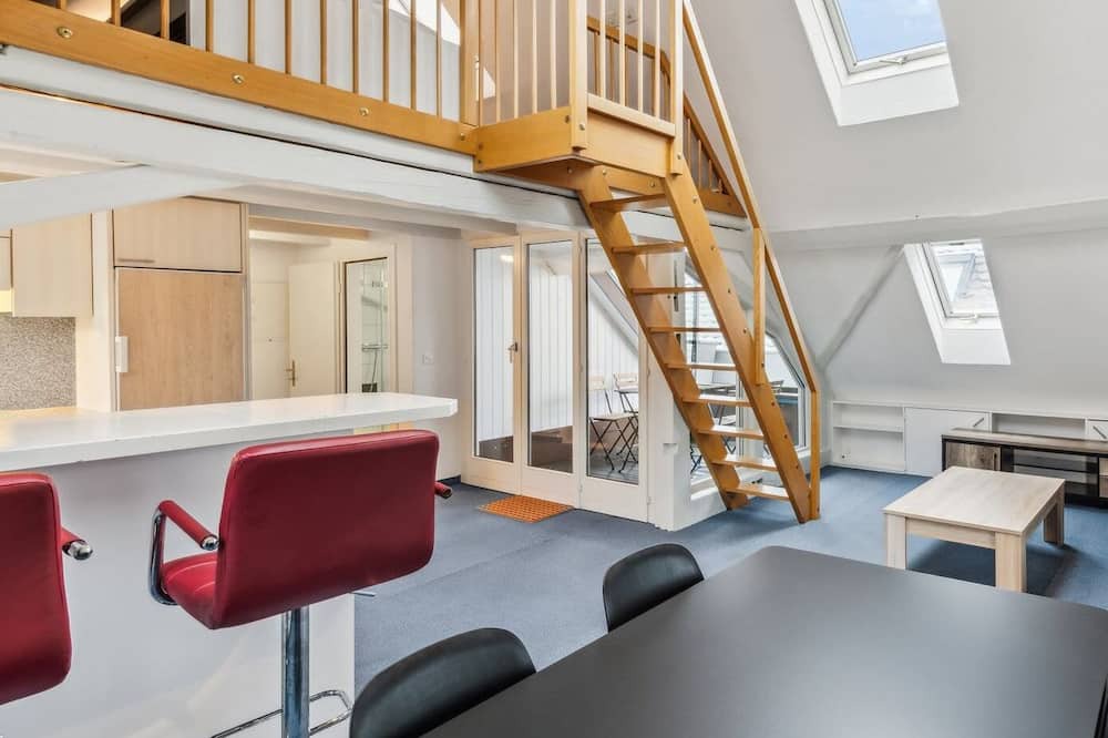 Photo of Livingroom in Dietikon District