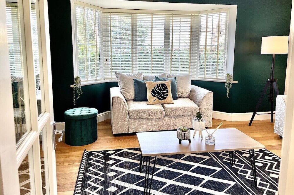 Photo of Livingroom in Fifield