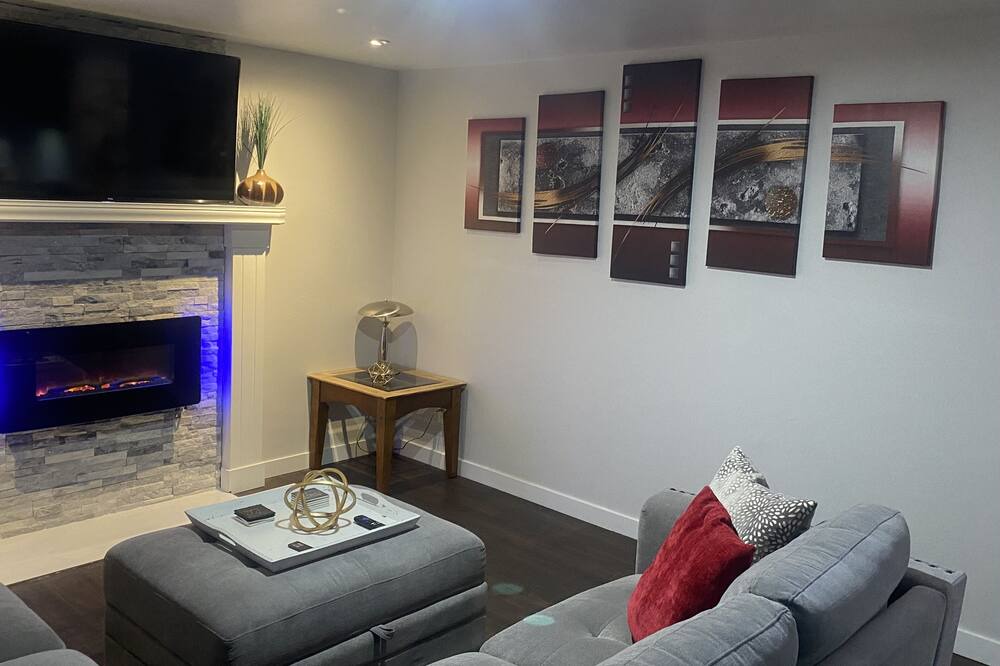 Photo of Livingroom in Lewiston