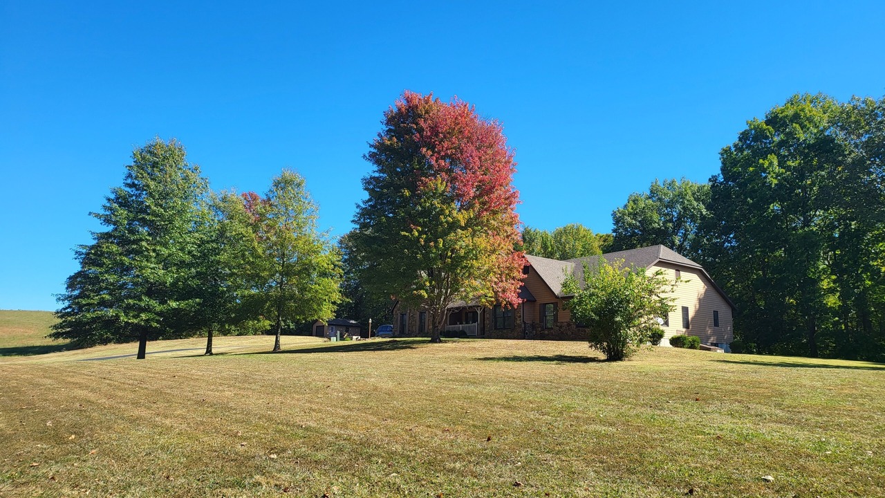 Photo of Outdoor in Cobden