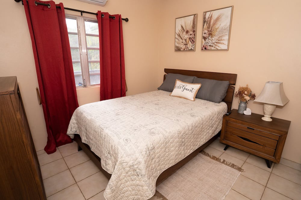 Photo of Bedroom in Estate Upper Love