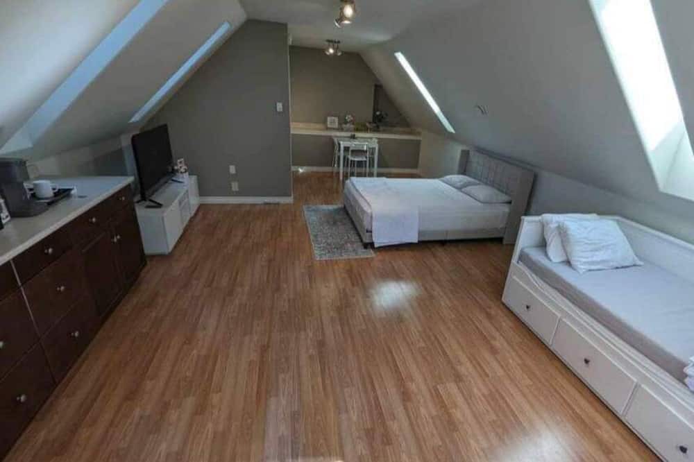 Photo of Bedroom in Halifax County